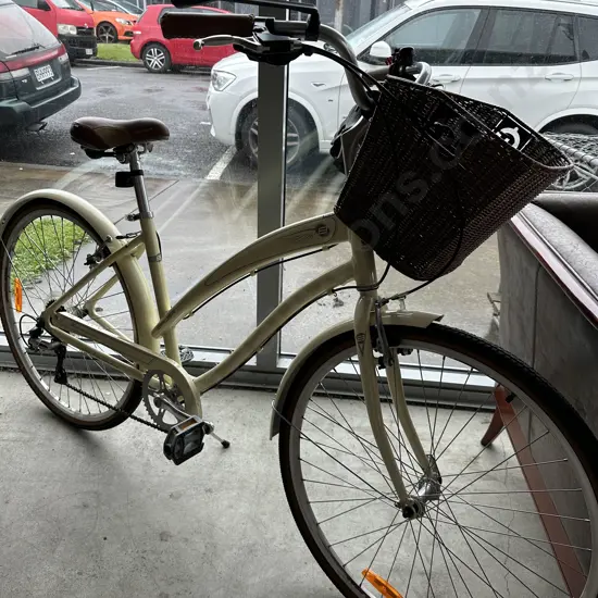 Bauer Ladies bike & accessories excellent condition