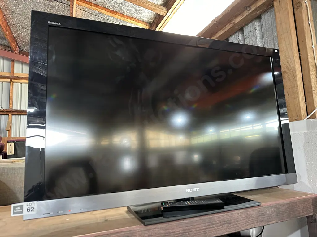 tripod stand Image 1++