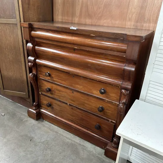 Victorian scotch chest