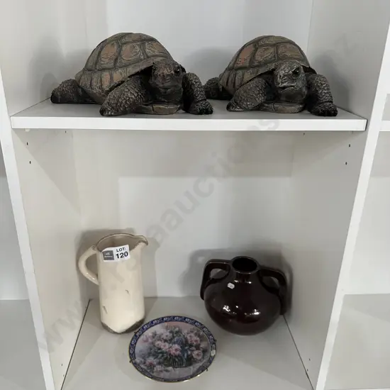Vases and plate plus pr tortoise