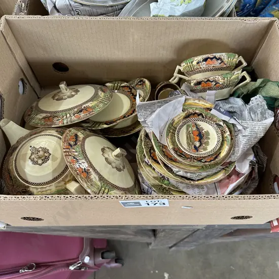 Part English dinner set