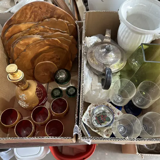 2 box inc Hoglund art glass