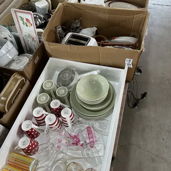 box and drawer kitchenware