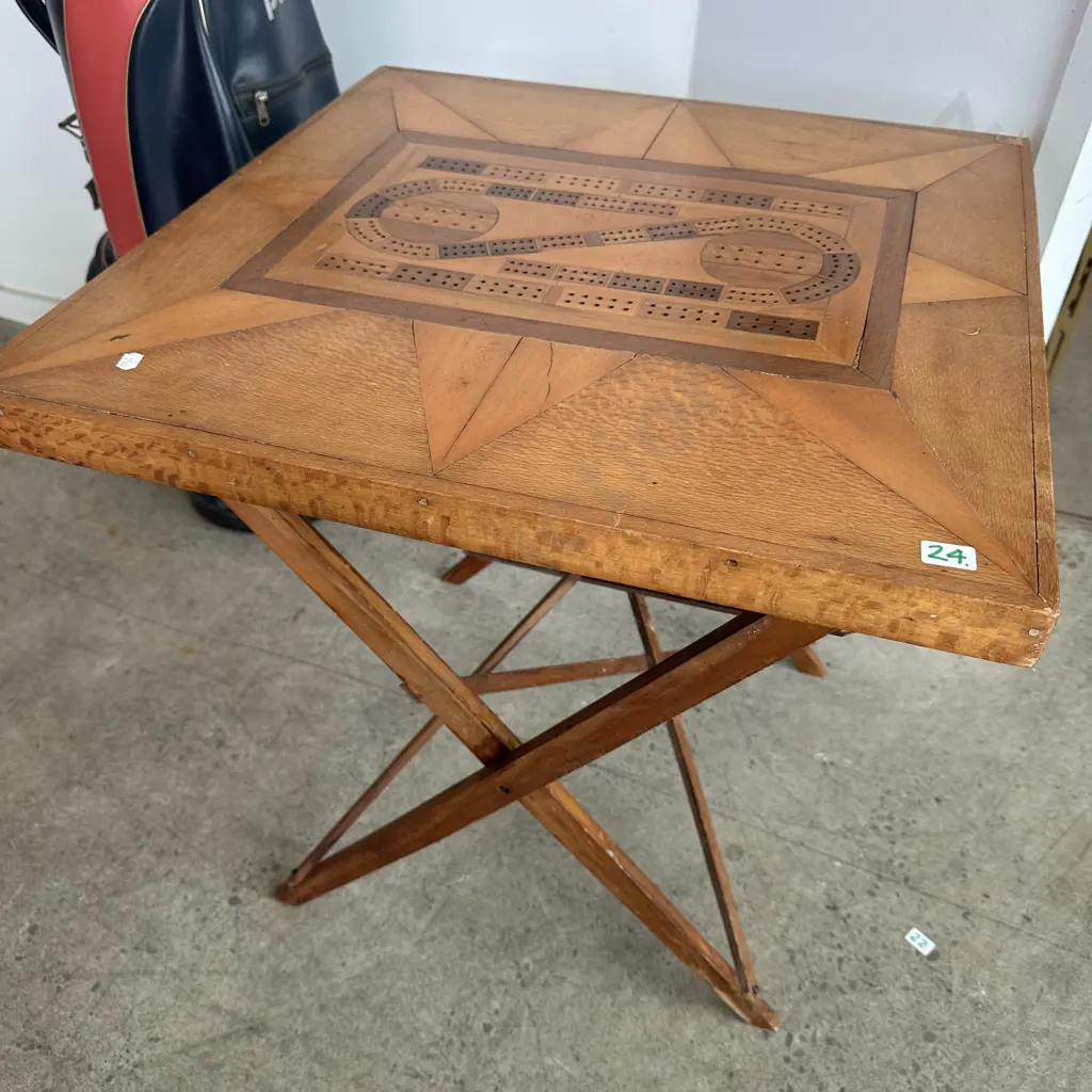 Crib table Image 1++