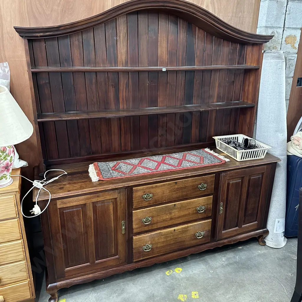 solid hutch dresser Image 1++
