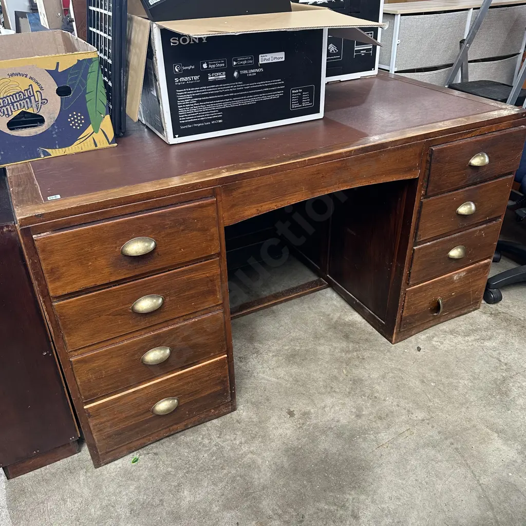 large colonial desk with Brass pulls Image 1++