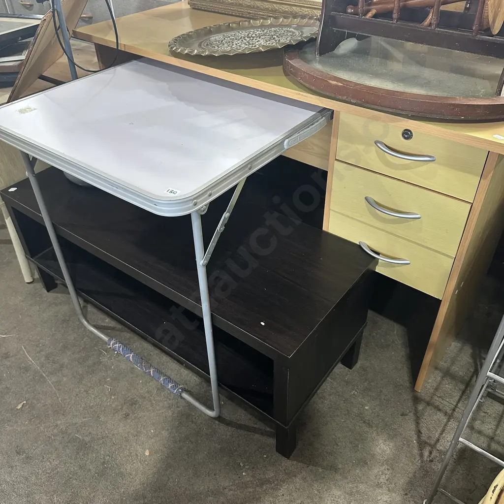 desk, folding table, lamp and coffee table Image 1++