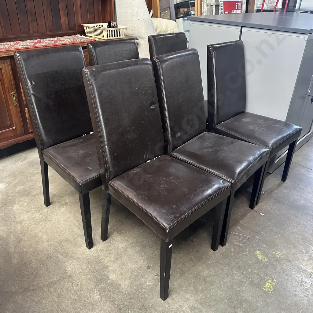 set of 6 high back dinning chairs plus Pr bar stools Image 1++