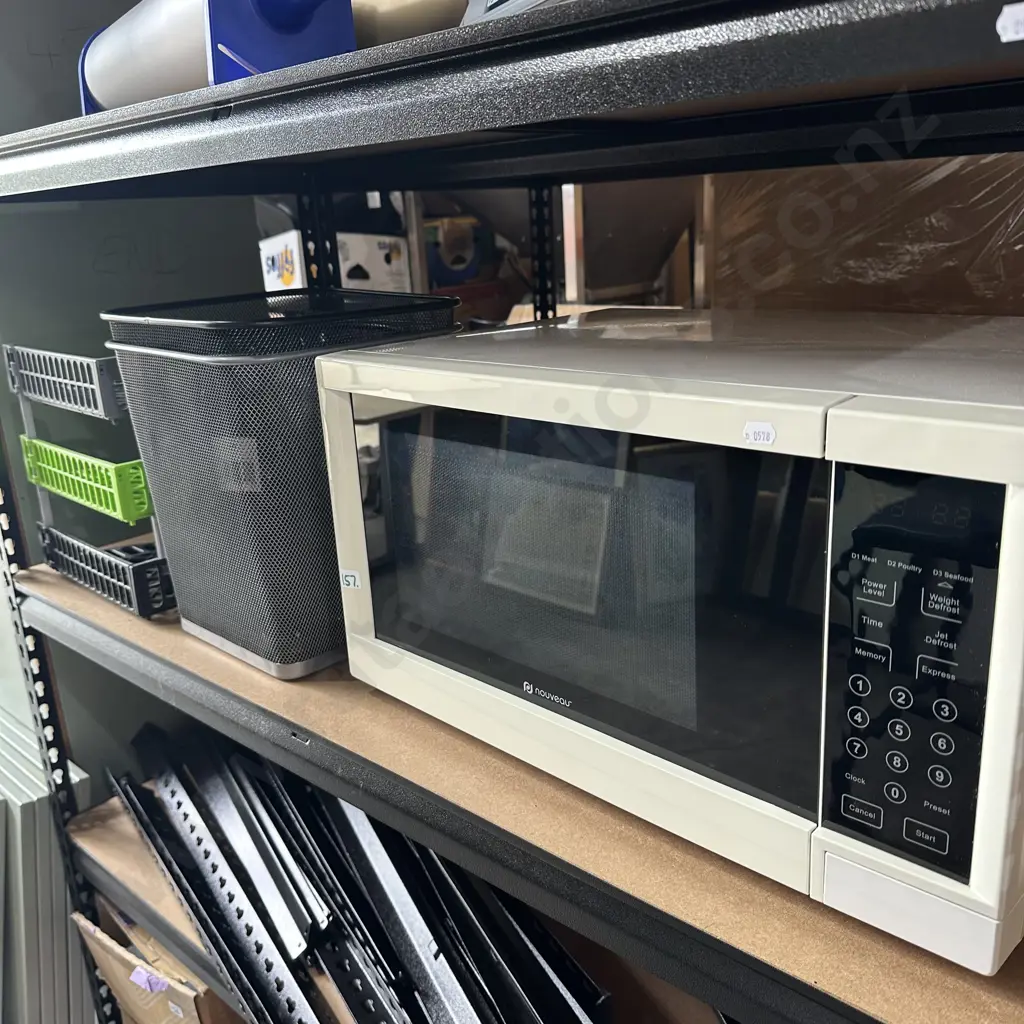 microwave, bins and trays Image 1++