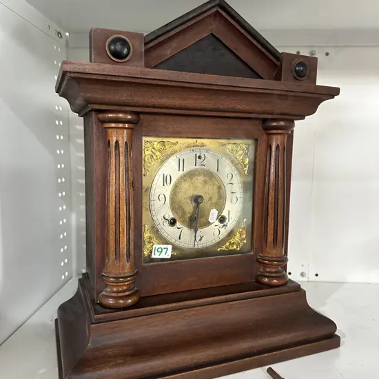mantle clock