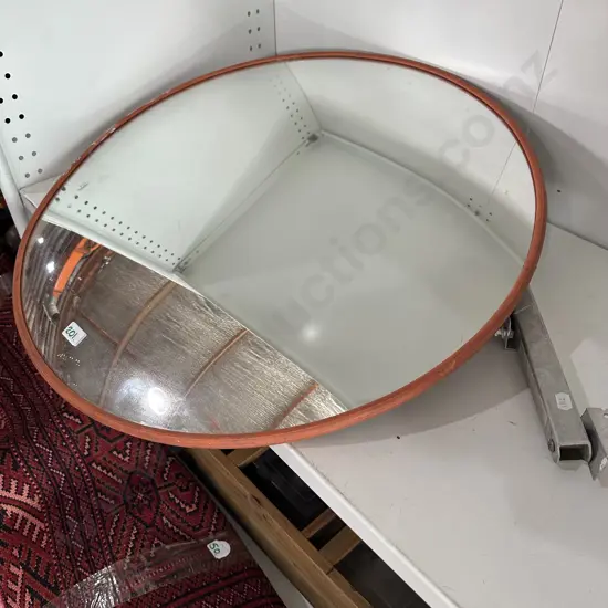 convex mirror with bracket