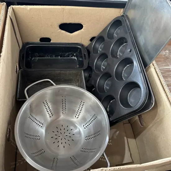 Box lot with bakeware and S/S colander