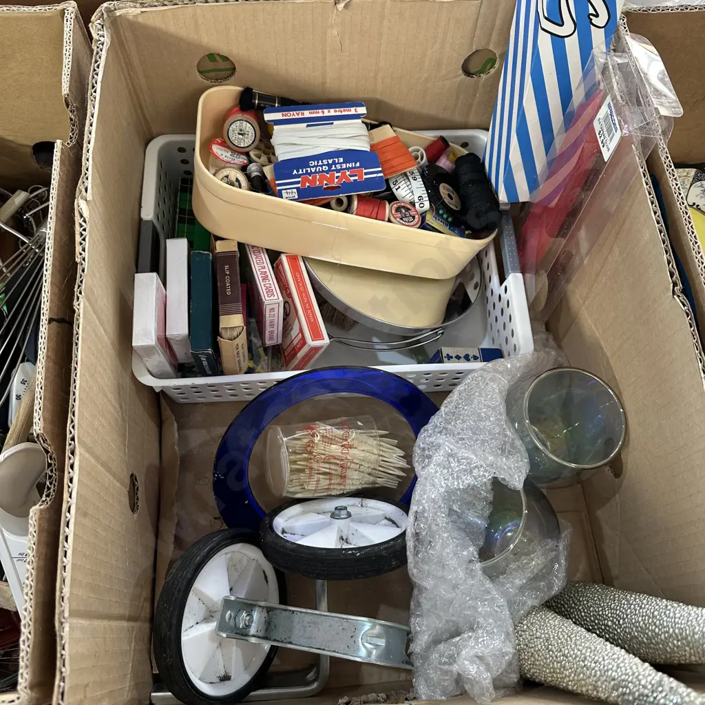 Box lot with sewing items, candles, cards, trainer wheels and shaving mirror etc. Image 1++
