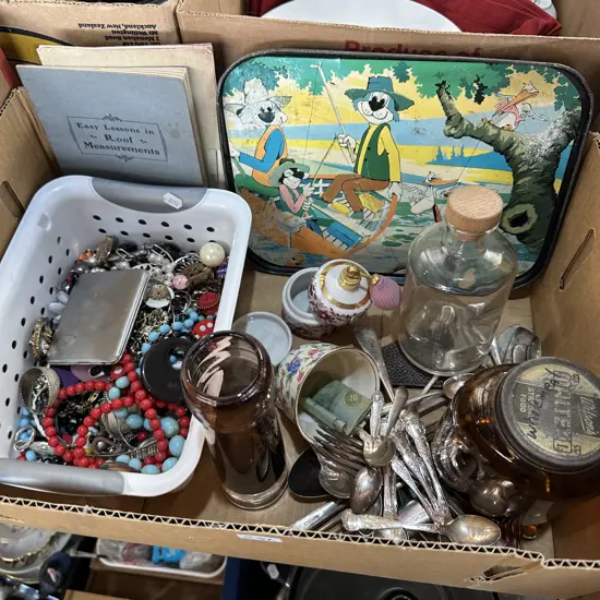 Box lot of costume jewellery, silver spoons and a bank note etc.