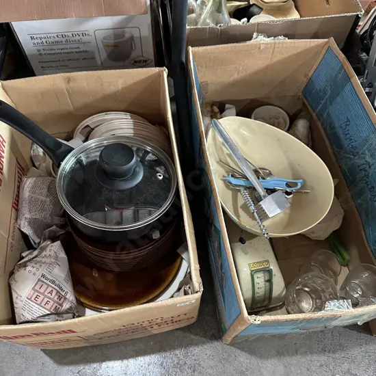 Two boxes Crown Lynn, scales, lidded pot etc.