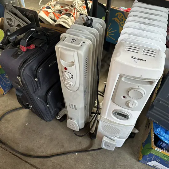 2 heaters and travel case
