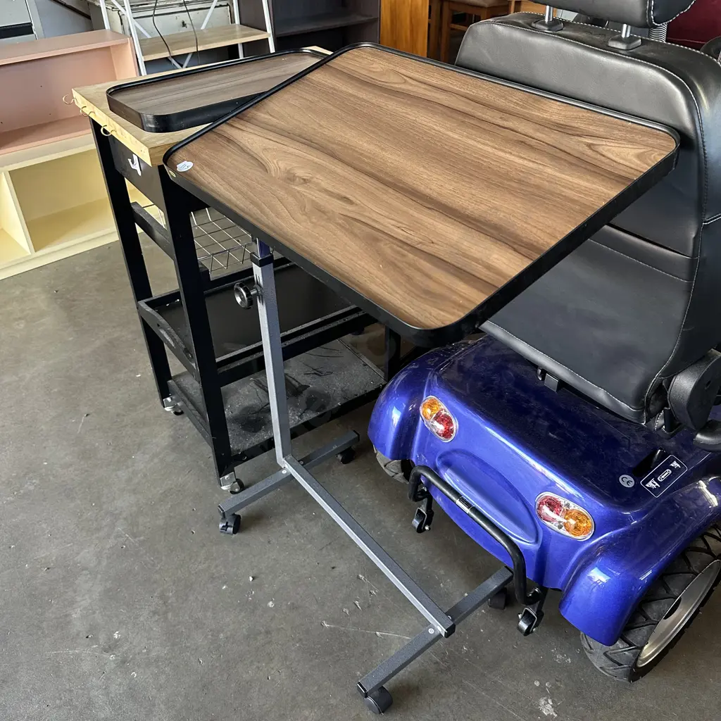 TV mobile tray Image 1++