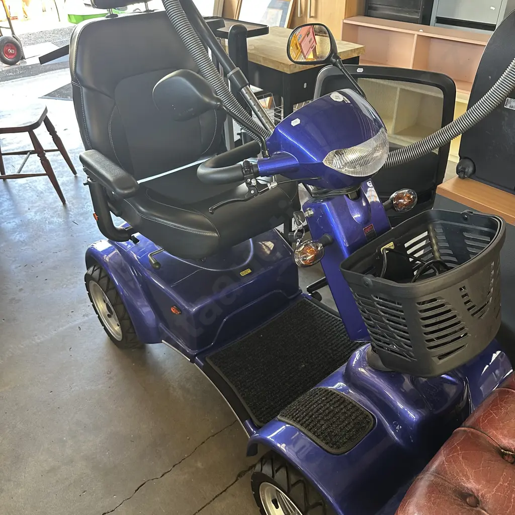 As new (virtually unused) Merits mobility scooter cost 7.5k from Hewitts Image 1++