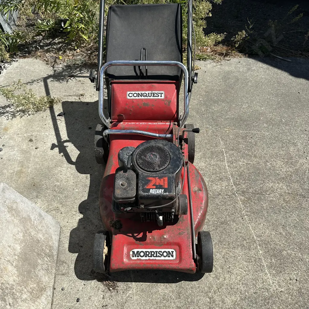 morrison mower- sold as working Image 1++