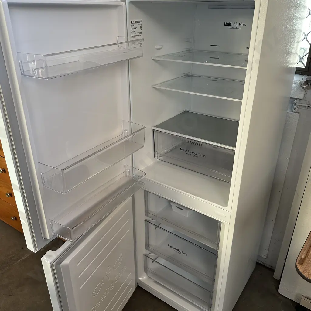 tidy fridge freezer Image 1++