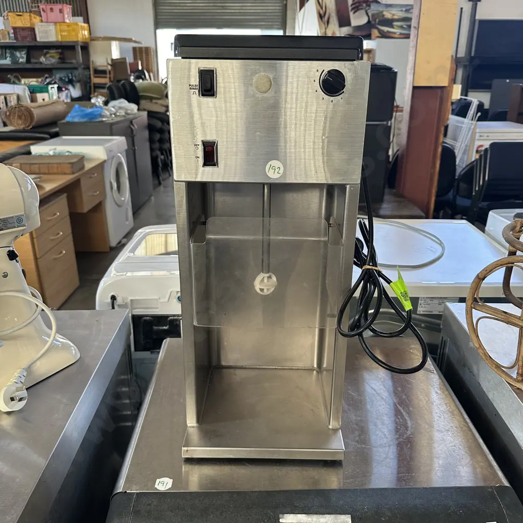 Vitamix commercial mix machine Image 1++