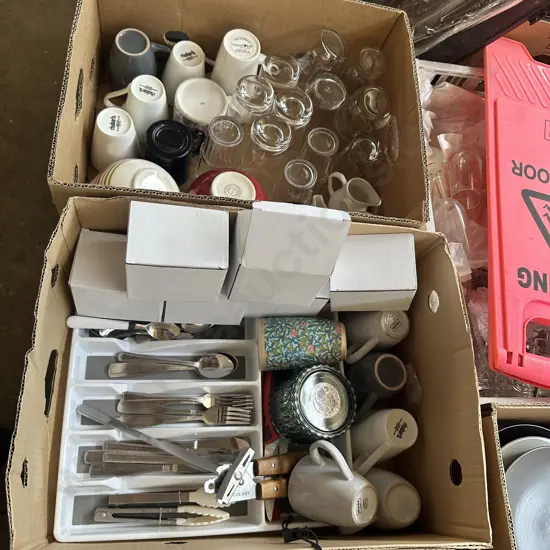 cutlery and kitchenware