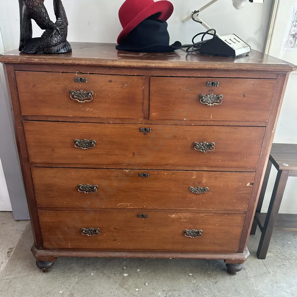 large colonial Kauri chest drawers Image 1++