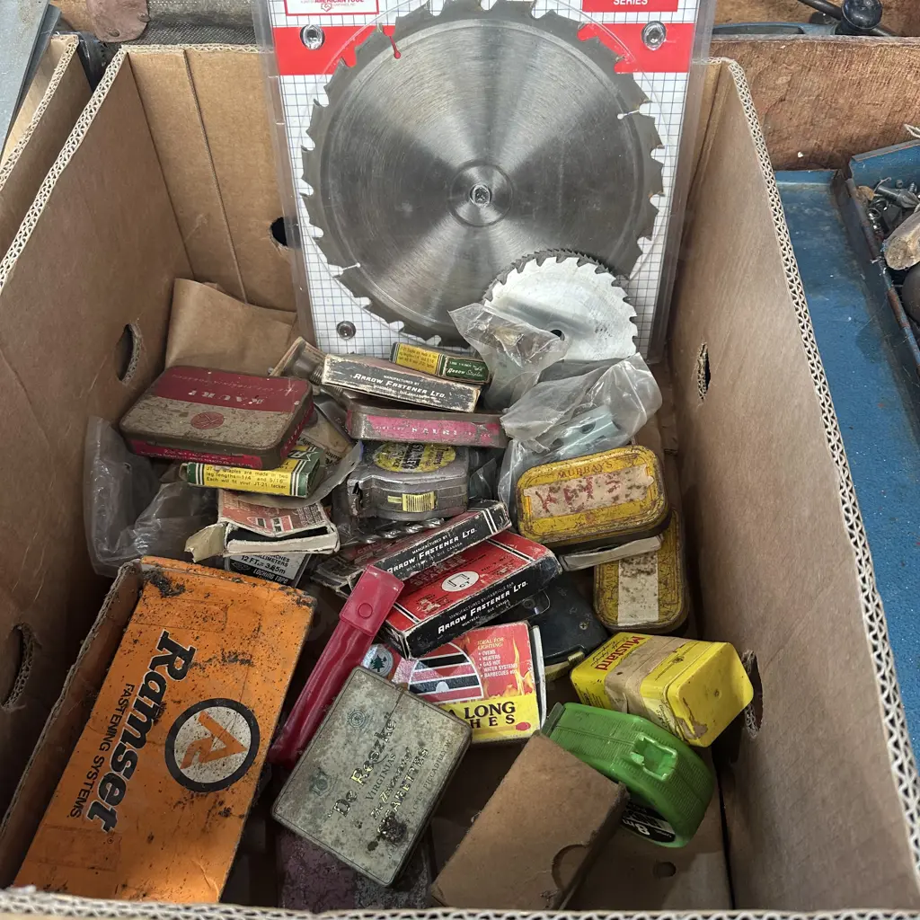 hardware and new blades Image 1++