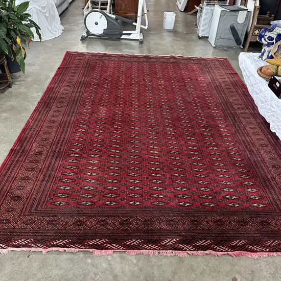 Large Persian rug, excellent condition 3900 x 3000