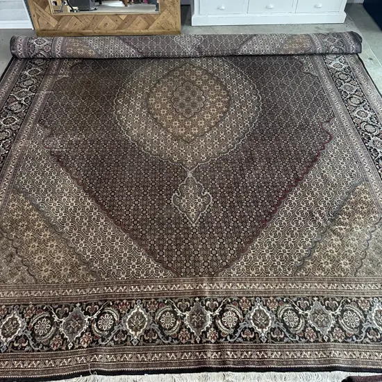 Large Iranian Persian rug 3900 x 3050