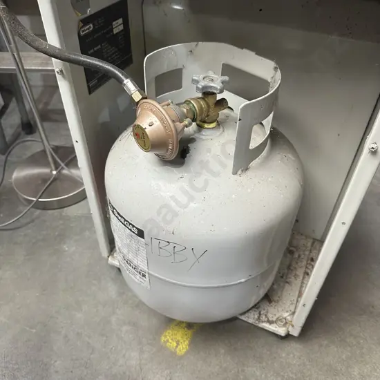 heavy gas bottle, dirty heater