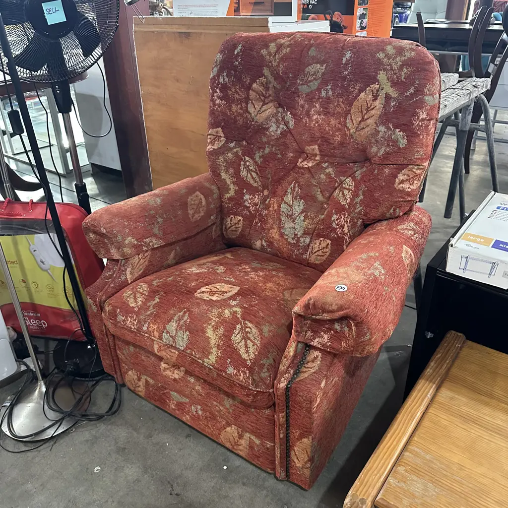 La-Z-Boy chair Image 1++