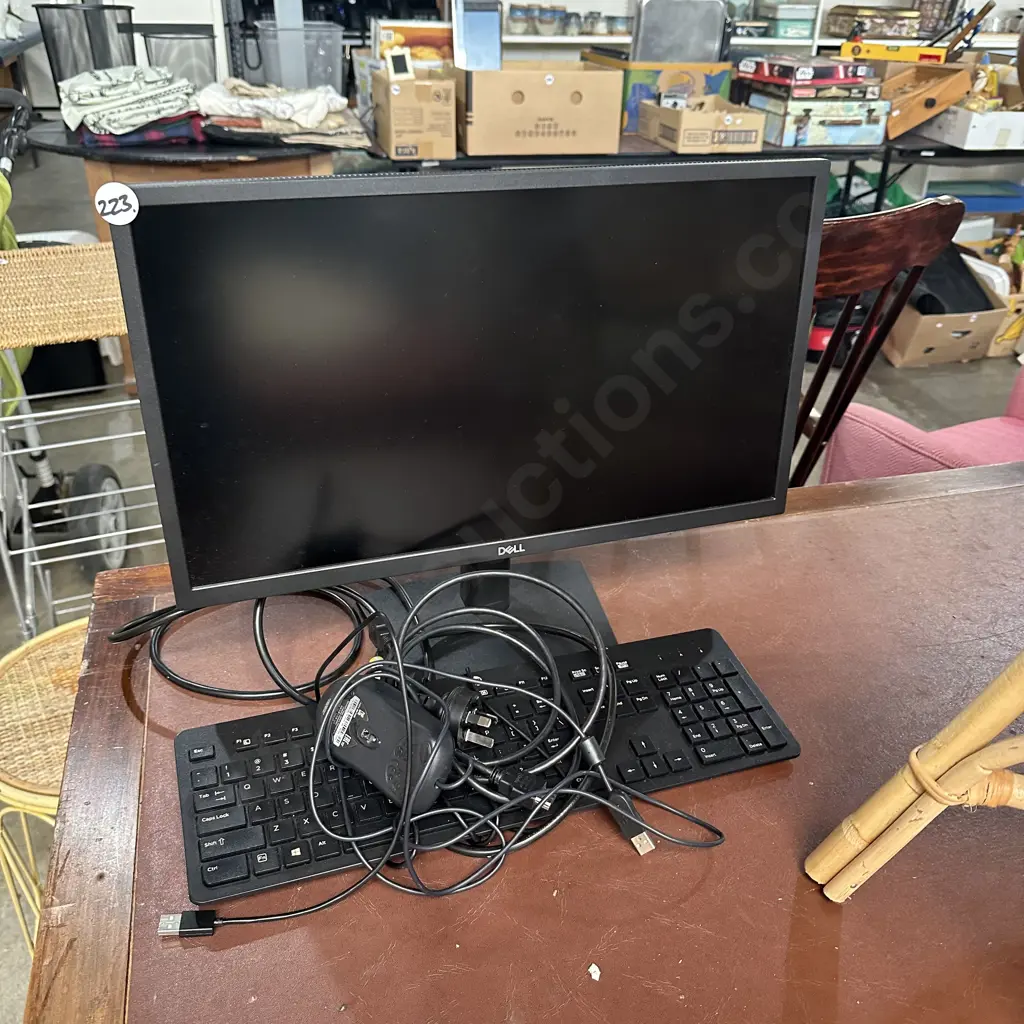 screen, keyboard and mouse Image 1++