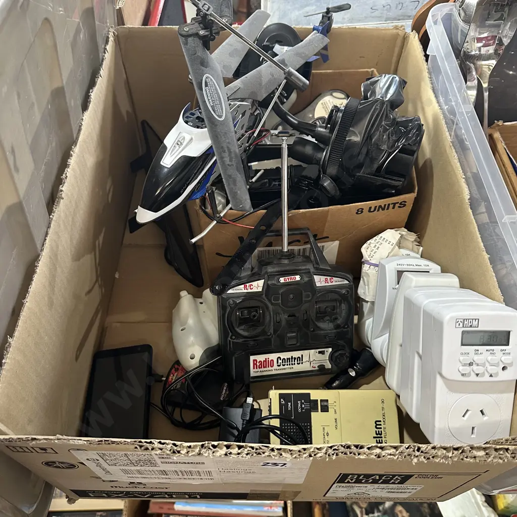 Box lot remote helicopter, cellphone, time clock switched sockets etc. Image 1++