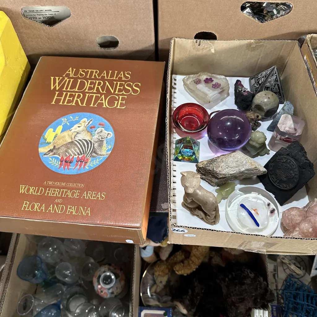 Ornaments and book set. Image 1++