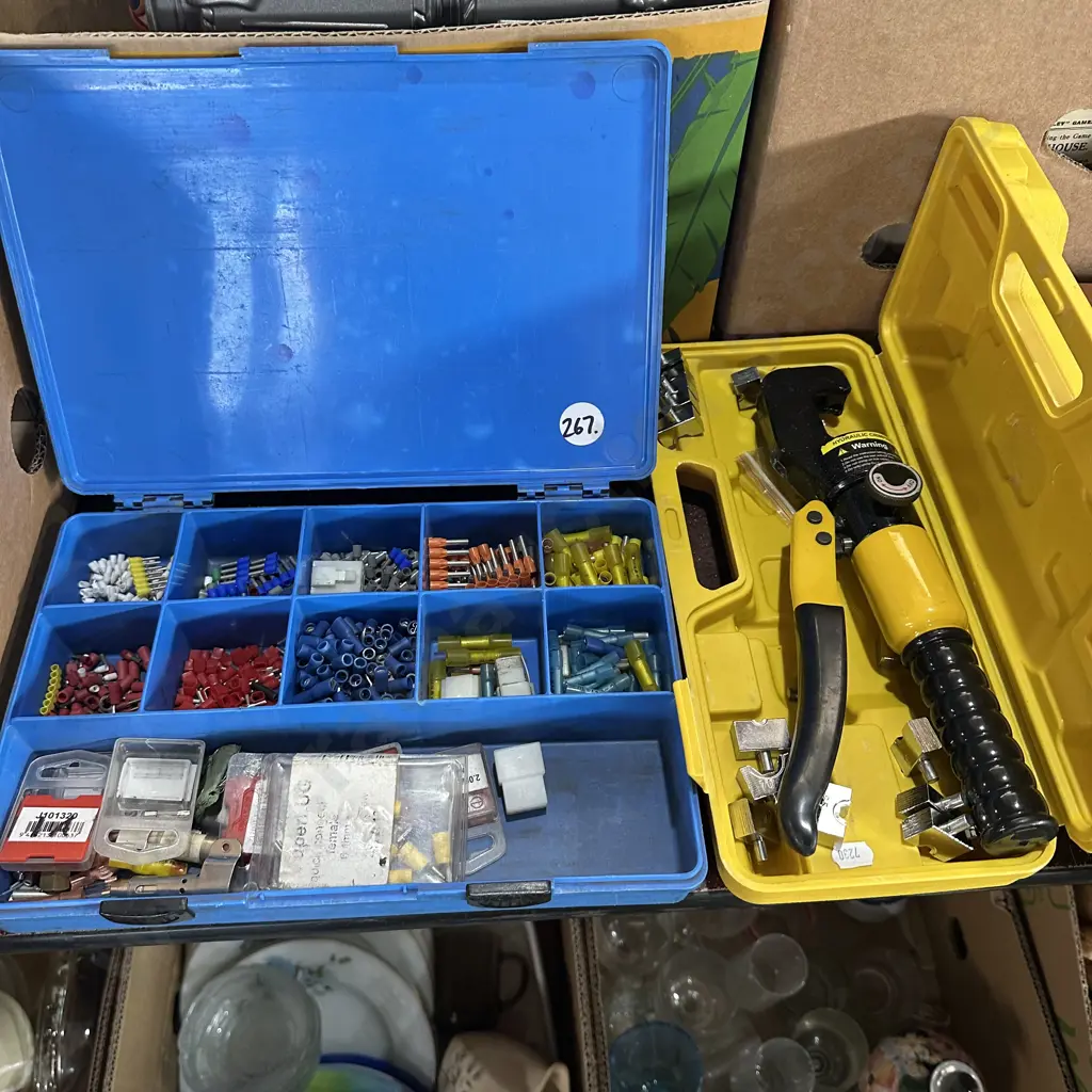 Hydraulic Crimping tool and selection of Crimps Image 1++