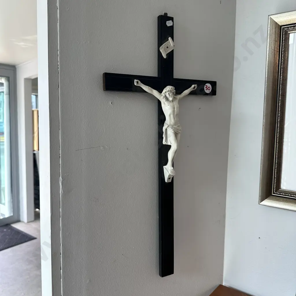 600mm Crucifixion Image 1++