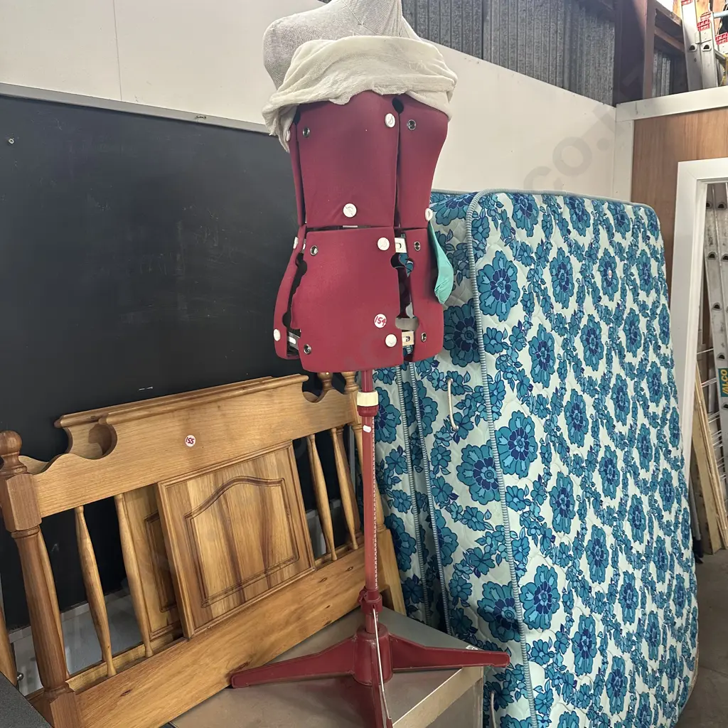 dressmakers dummy Image 1++