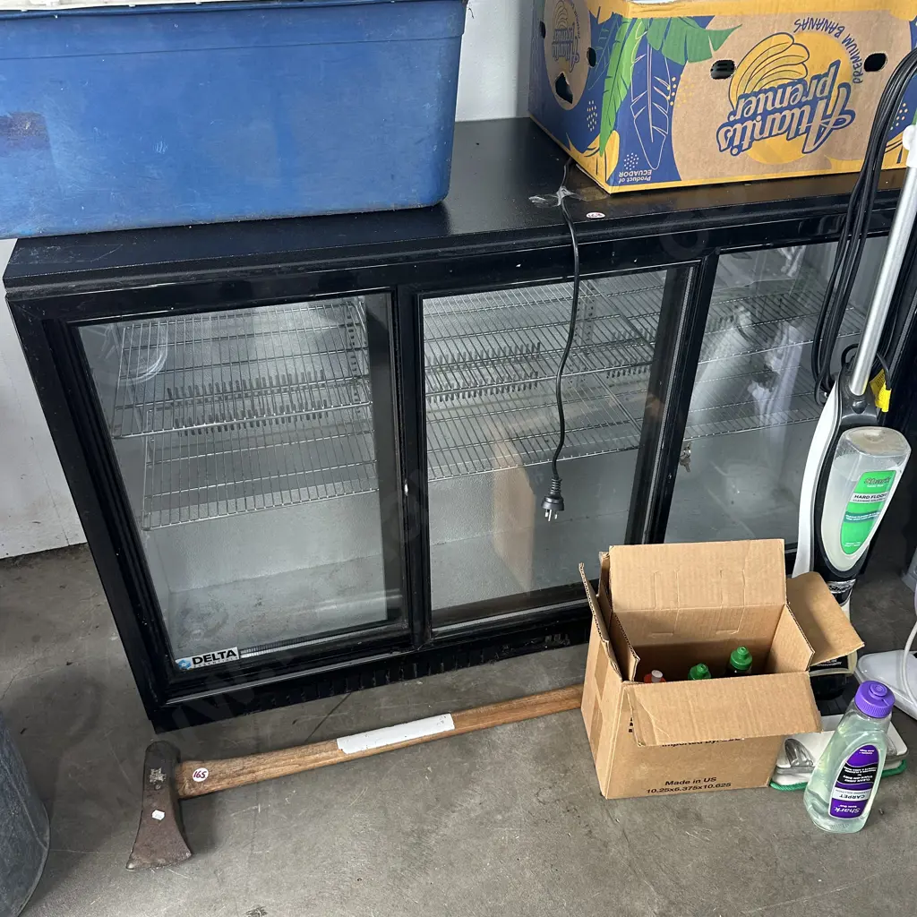 lockable 3 bay chiller fridge Image 1++