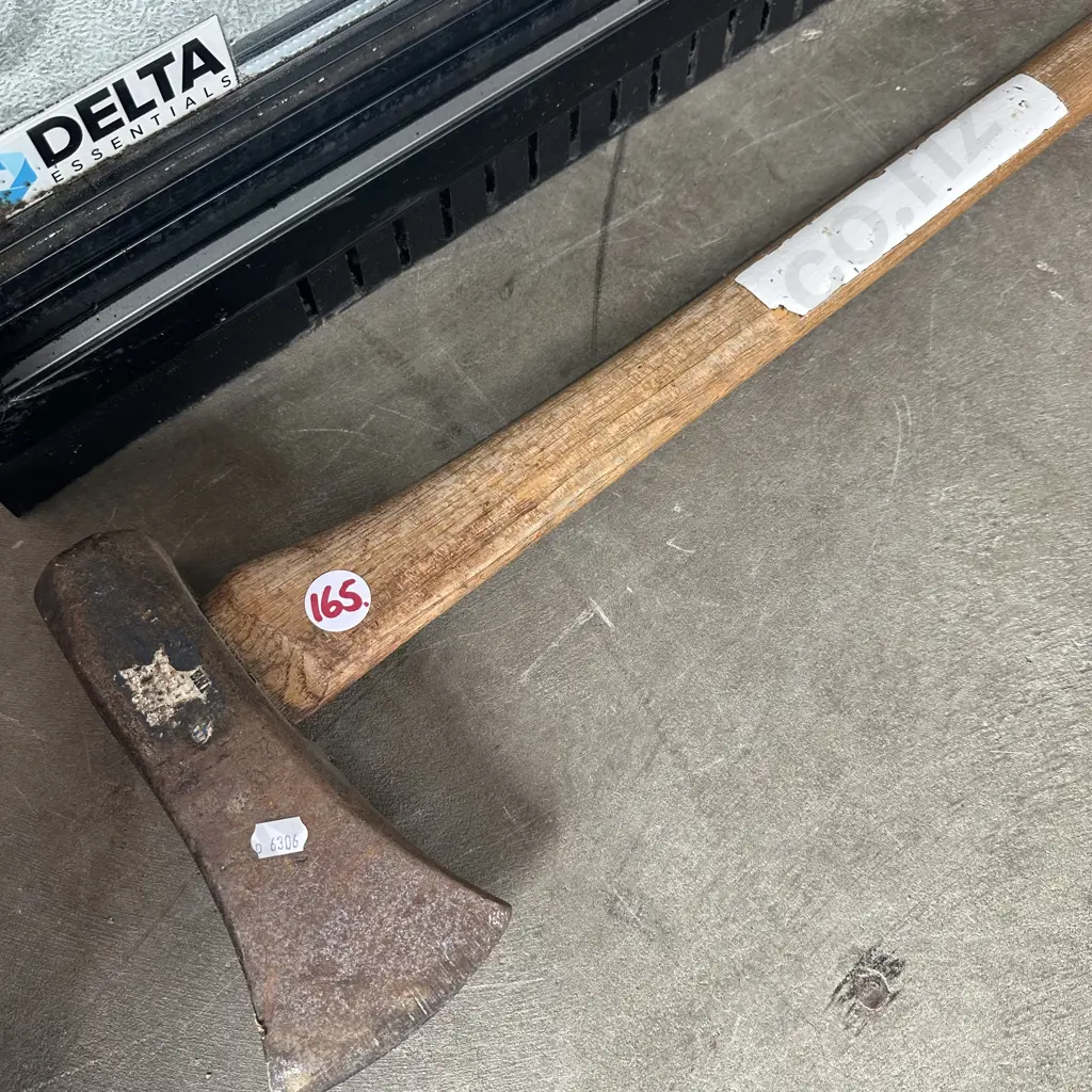 splitting axe Image 1++