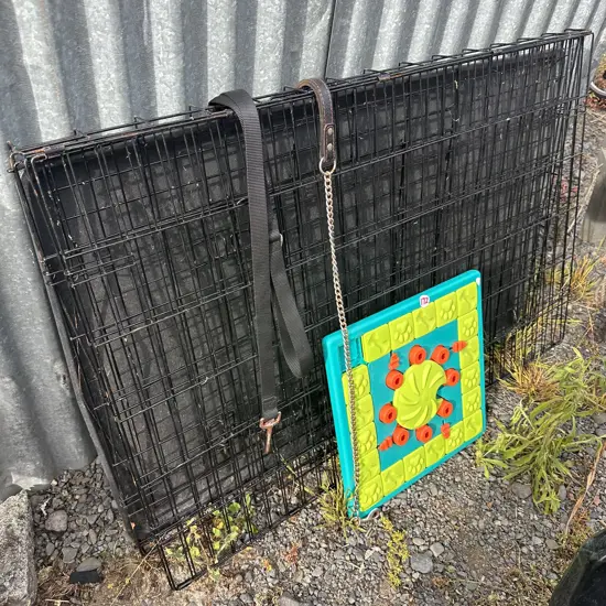 doggy treat board plus cage