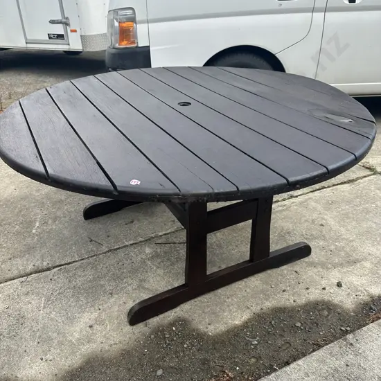 kwila outdoor table 1500mm