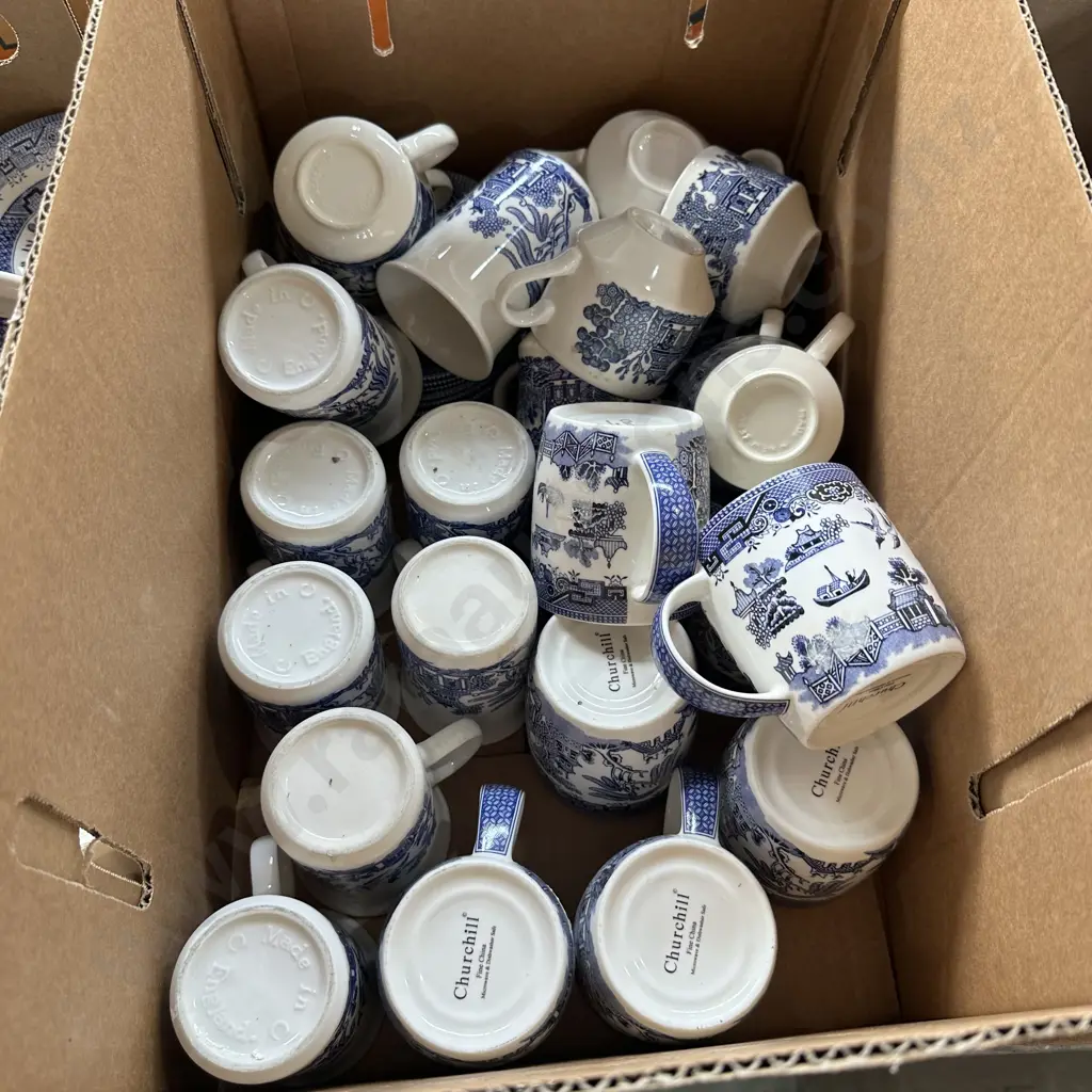 Three boxes of Churchhill blue and white dinnerware etc. Image 1++