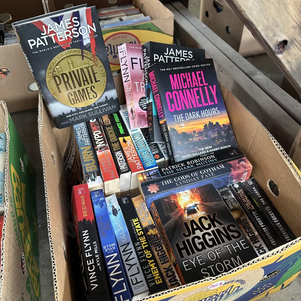 Box of books including James Patterson etc. Image 1++