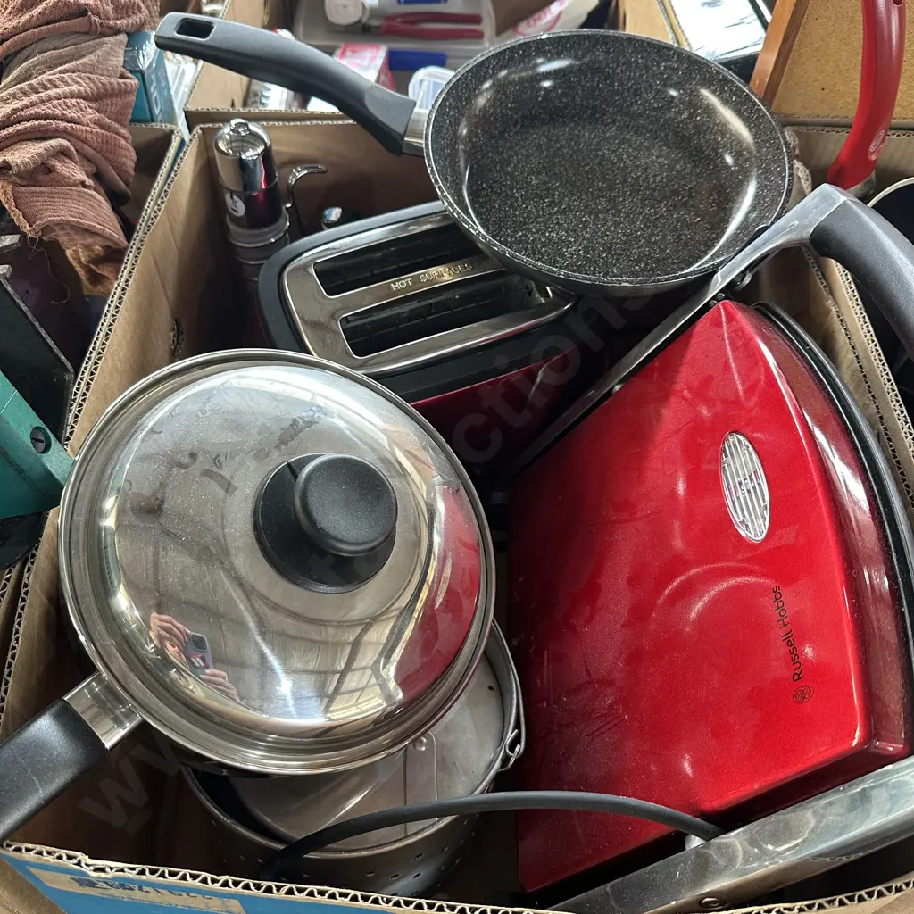 Lidded multi-fit steamer, as new frying pan and good appliances etc. Image 1++