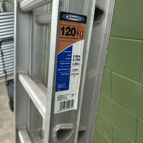 Werner extension ladder - max 4.93m