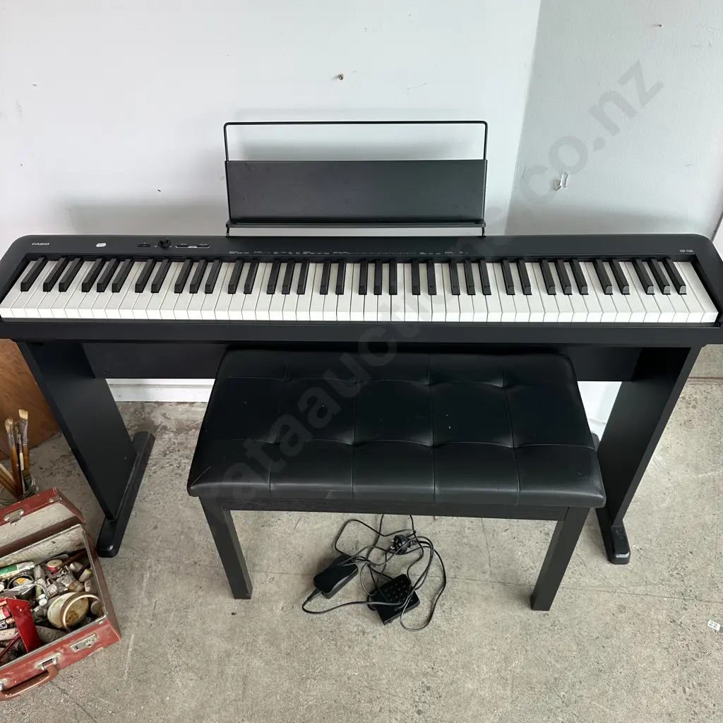 Casio CDP-S100 keyboardand stool Image 1++