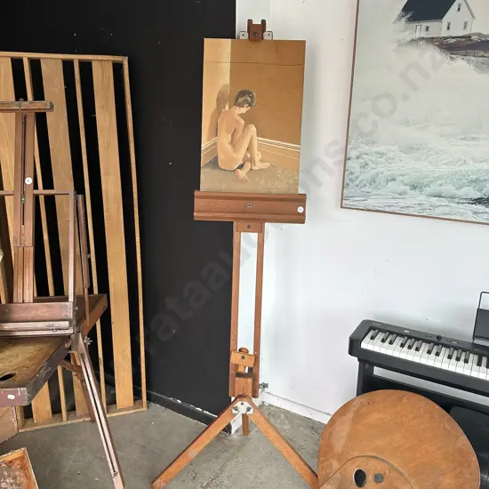 Oak artist easel & painting