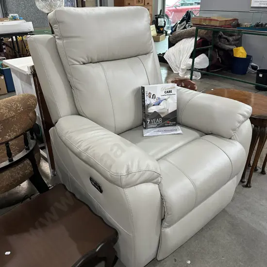 John Young electric leather recliner chair - very tidy