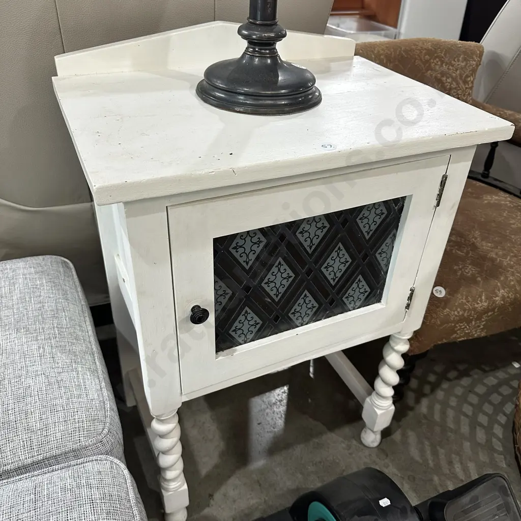 barley twist leadlight cabinet Image 1++